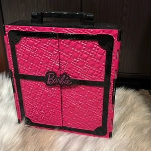 2011 Barbie Mattel Case